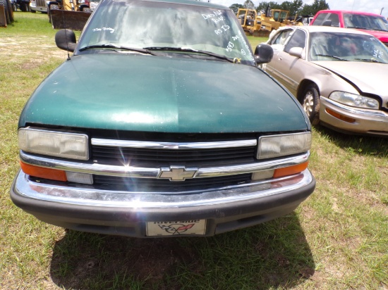 1998 Chevy S10 Pickup, s/n 1GCCS14X7W8100613 (Title Delay): Meter Shows 250