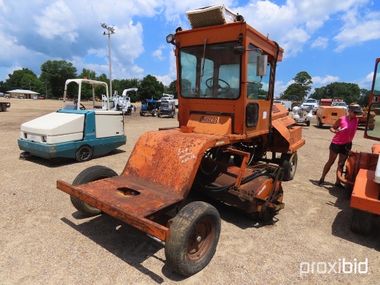 Rosco RB38 Sweeper, s/n 31799: Self-propelled, Encl. Cab, Bad Engine Knock