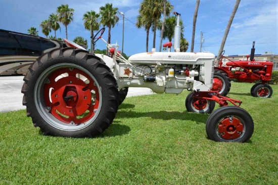 IH Farmall 1-HC Tractor, s/n 48621: Wide Front End, 1950 Year Model