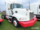 2013 Mack CXU613 Truck Tractor, s/n 1M1AW09YXDM027393: MP8-415 Eng., 13-sp.