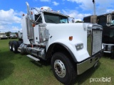 2007 Freightliner Classic Truck Tractor, s/n 1FUJALAV47DY84971: T/A, Sleepe