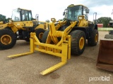 Komatsu WA380-5 Rubber-tired Loader, s/n 60182: C/A, Log Forks, 26.5-25 Tir