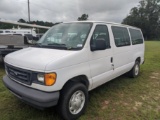 2007 Ford Econoline E150, 4 Door Wagon, 3rd Row Seats, White, Showing 48570