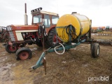 Bell 18-row Rig Sprayer w/ 500-gal Tank: Pull Behind: Hyd. Solution Pump in