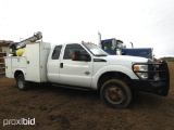 2011 FORD F350 W/ LIFT AND SPRAY TANK - DOESN'T RUN VIN:  1FD8X3HT2B3B58775