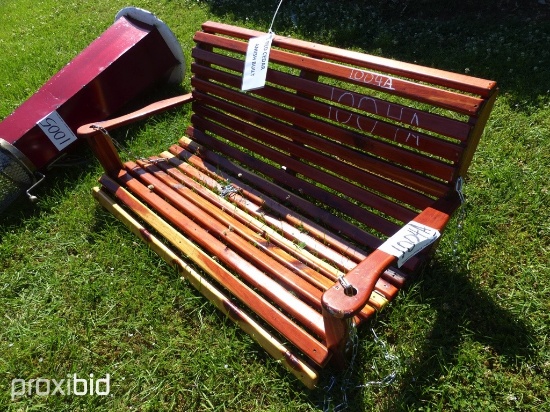 Amish-built Cedar Swing