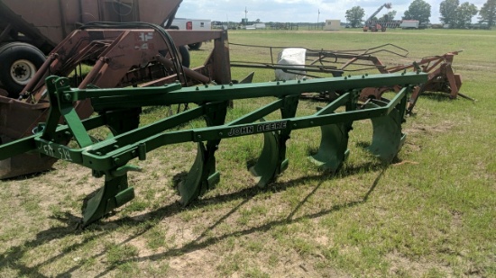 JOHN DEERE 5 ROW  BOTTOM PLOW