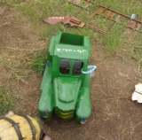 JOHN DEERE METAL TRUCK