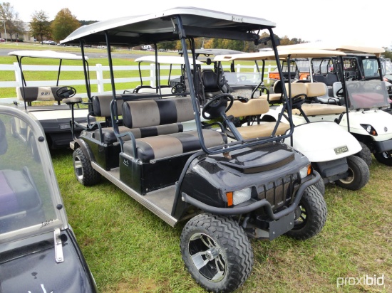 Club Car Golf Cart, s/n KG1334-389653 (No Title): 4-passenger, Gas Eng., Ca