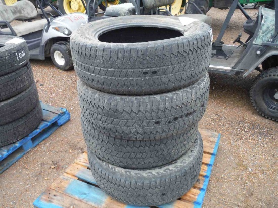 (4) 275/60R20 Tires