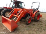 KUBOTA L3901 TRACTOR W/ LA525 FRONT LOADER WITH BUCKET 4,526 HOURS   SN:  5
