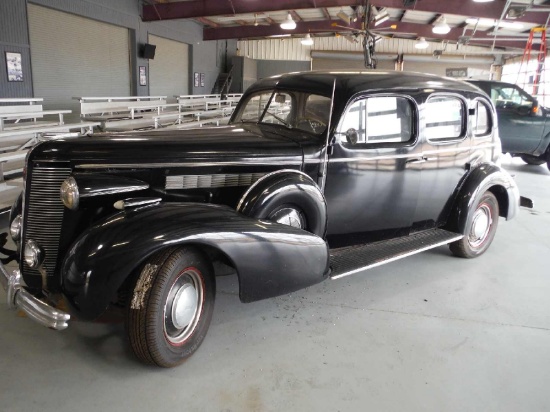 1937 Buick Roadmaster, s/n 83180817: 4-door, Rear Suicide Doors, Straight 8