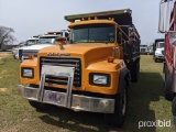 2001 Mack RD690S Tandem-axle Dump Truck, s/n 1M2P264C21M033684: 7-sp., New