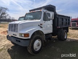 1993 International 4900 Single-axle Dump Truck, s/n 1HSSDN2N5PH534018: 6-sp