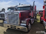 2000 Freightliner Classic XL Truck Tractor, s/n 1FUPCDYB9YPG54805: T/A, Sle