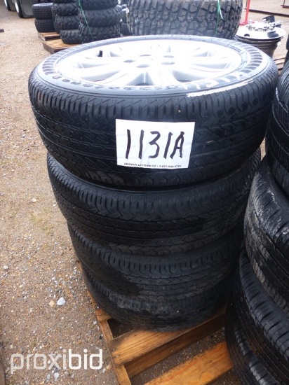 (4) 215/55R17 Tires w/ Rims