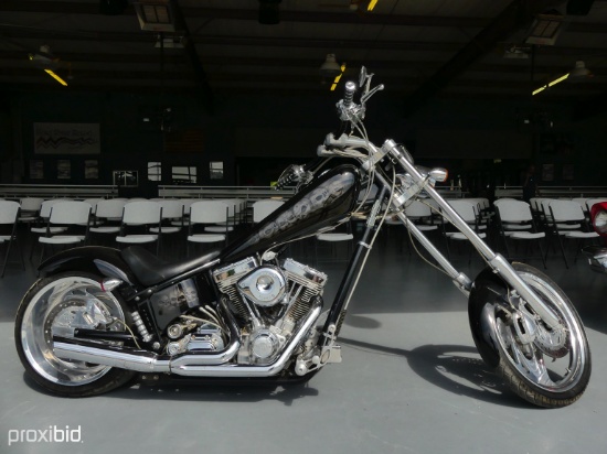 2004 American Ironhorse Texas Chopper Softail Motorcycle, s/n 5L52X04484100