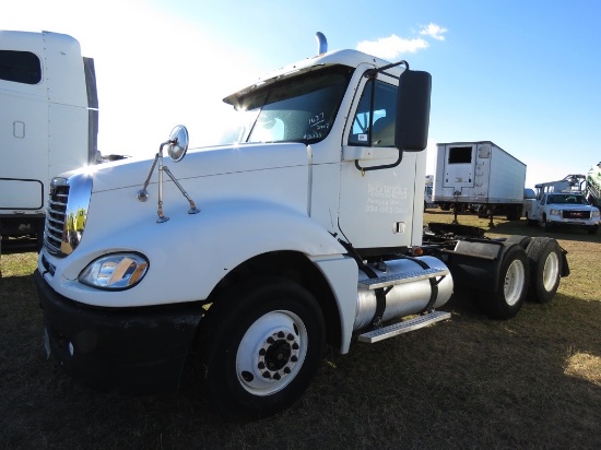 2007 Freightliner Truck Tractor, s/n 1FUJA6CK57LY51939: Day Cab, Odometer S