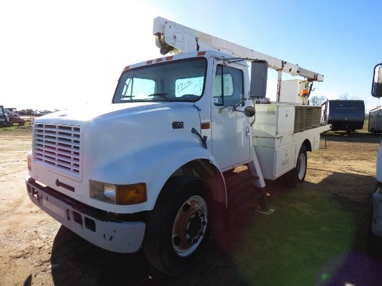 1999 International 4700 Bucket Truck, s/n 1HTSCABM5XH621514: (County-Owned)