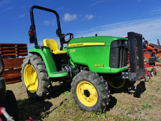 2017 John Deere 3025E MFWD Tractor, s/n 1LV3025ETHH108022: Meter Shows 79 h