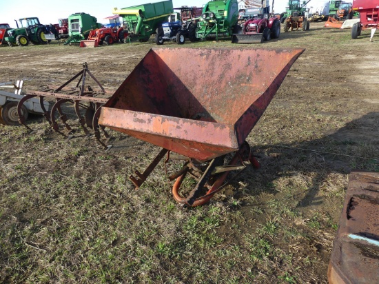 Fertilizer Spreader