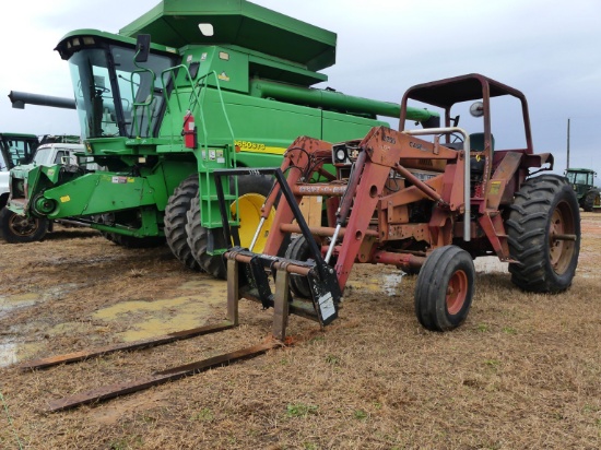 International Tractor w/ Front Forks