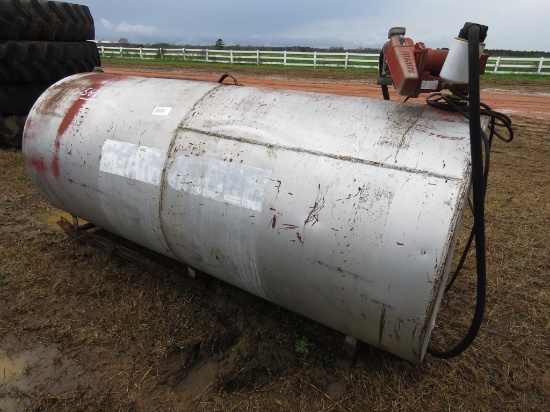 Above Ground Fuel Tank w/ Pump