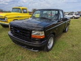 1993 Ford F150 XLT Lightning Pickup, s/n 1FTDF15R1PLA96789: Auto, A/C, Bed