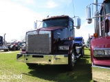 2015 Kenworth T800 Truck Tractor, s/n 1XKDDP9X6FJ465436: T/A, Day Cab, Pacc