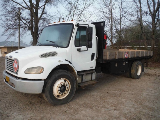 2007 Freightliner Business Class Flatbed Truck, s/n 1FVACWDC67HY76901 (Inop
