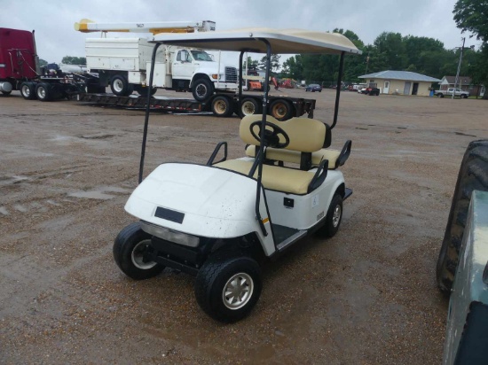 2014 EZGo Gas Golf Cart, s/n 2785857 (No Tilte)