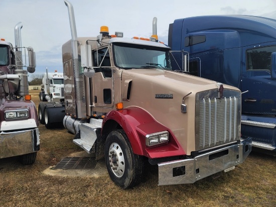 2016 Kenworth T800 Truck Tractor, s/n 3WKDD49X5GF111668: T/A, Sleeper, Cumm