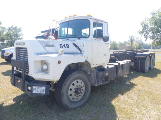 1993 Mack Rolloff Truck, s/n 1M2B20908PM011052: T/A, Mack Eng., 7-sp. Ext.