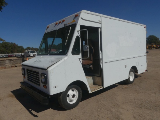 1991 Chevy P30 Box Truck, s/n 1GBHP32K0M3302508: 350 Eng., Auto, S/A, Rear