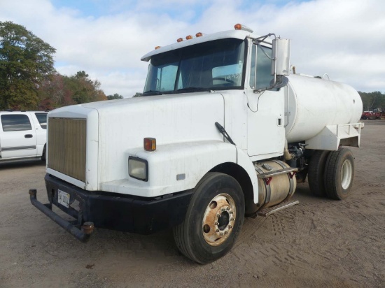 1995 Volvo Water Truck, s/n 4V4JBAPF0SR831867: S/A, Cummins M11-330E Eng.,