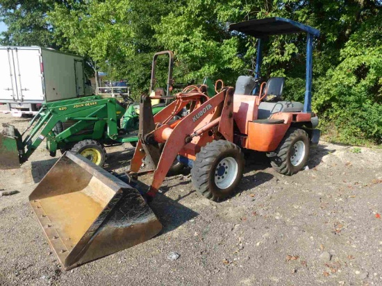 1995 Kubota R420 Rubber-tired Loader, s/n 10023: Canopy, Quick Attach Bkt.,