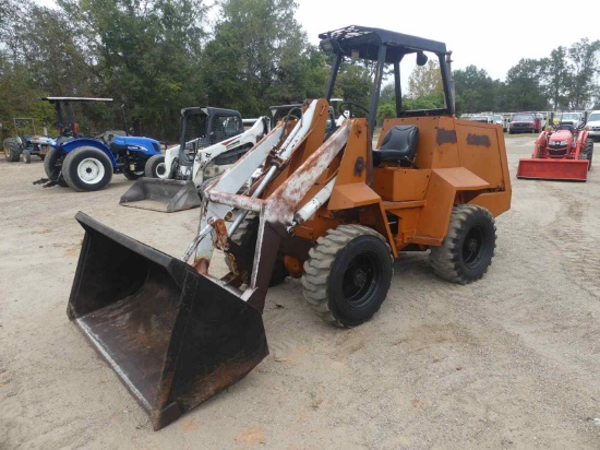 Lull LD50 Rubber-tired Loader, s/n AR95C1B10009: 4-post Canopy, GP Bkt., Me