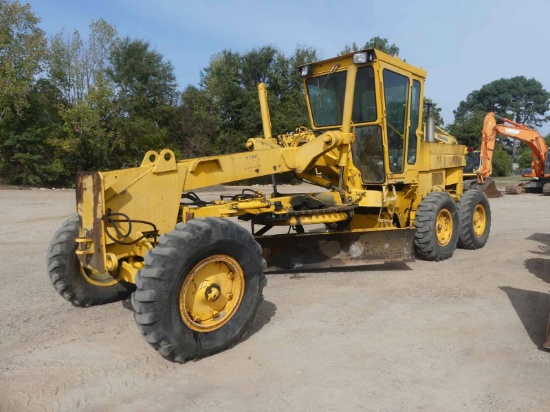Champion 710A Motor Grader, s/n 157-553-18942-88: Cab, Tip Control, No Brak