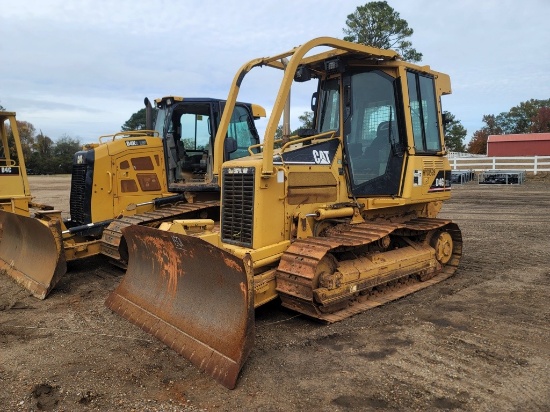 2005 Cat D4G XL Dozer, s/n HYD01528: Encl. Cab, Sweeps, Rear Screen, 6-way