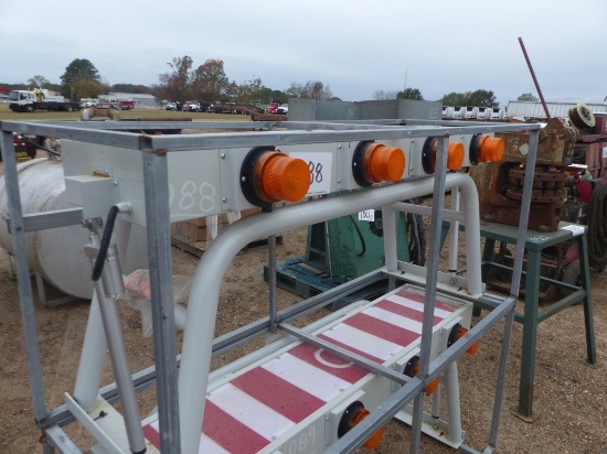 Truck-mounted Flashing Warning Light w/ Frame