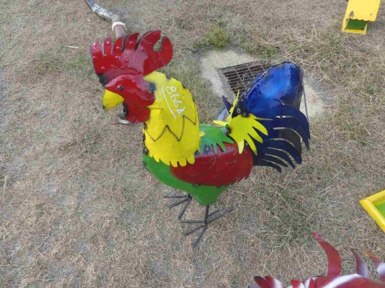 Small Metal Rooster
