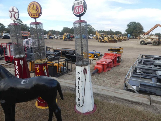 Phillips 66 Gas Pump Yard Art