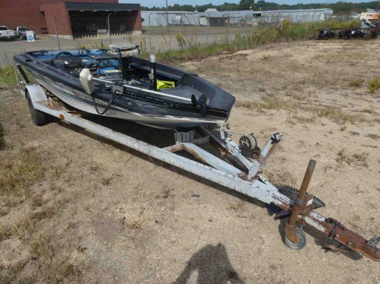 Hydra Sports Boat w/ Trailer (No Title - Bill of Sale Only)