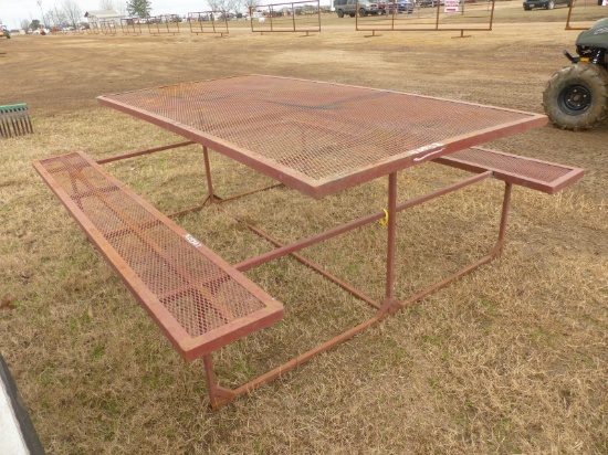 Steel Picnic Table: Tag 84161