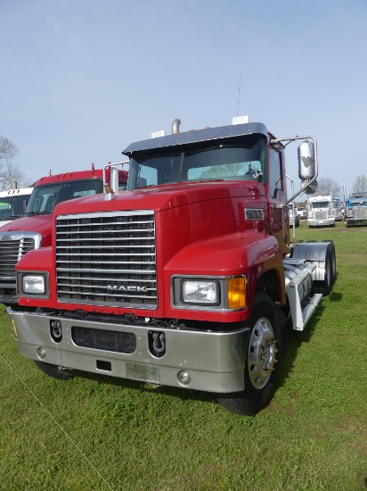 2016 Mack CHU613 Truck Tractor, s/n 1M1AN07Y5GM022046: T/A, Day Cab, Mack E