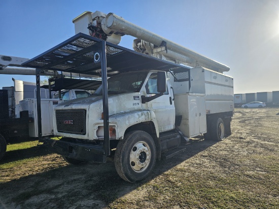 2008 GMC Topkick Bucket Truck, s/n 1GDL7C1GX8F413036