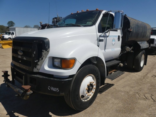 2004 Ford F750 Water Truck, s/n 3FRXF75E04V697776 (Title Delay): S/A, 6-sp.