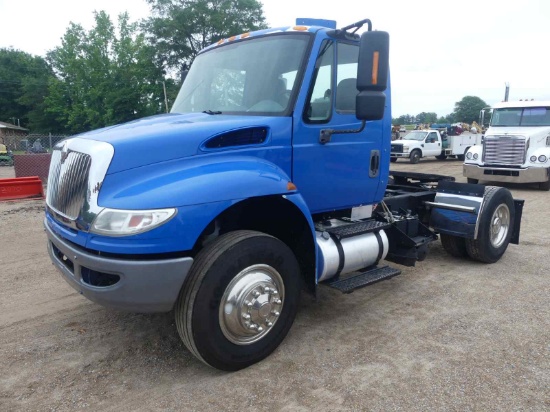 2006 International 4400 Truck Tractor, s/n 1HSMTAAN76H299447: S/A, Day Cab,