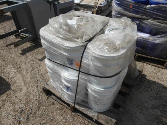 Lot of Flourescent Leak Detection