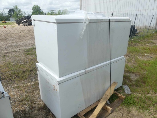 Lot of (2) Refrigerators
